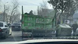 Горожанин жалуется на работу «Тазалыка». Ответ мэрии
