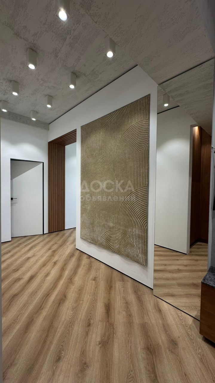 Продаю 3-комнатную квартиру, 80кв. м., этаж - 12/14, Авангард сити.