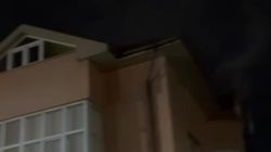 Житель Алтын-Ордо жалуется на дым из трубы дома. Видео