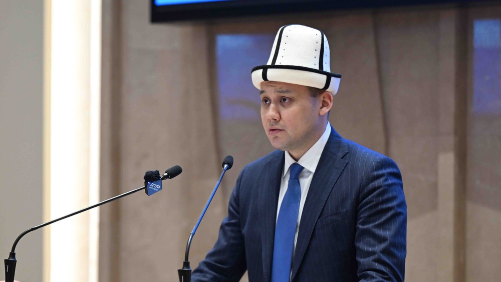 Азамат Осмонов