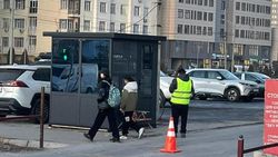 Ограждение парковки на Южной магистрали установлены незаконно и подлежат демонтажу, - мэрия