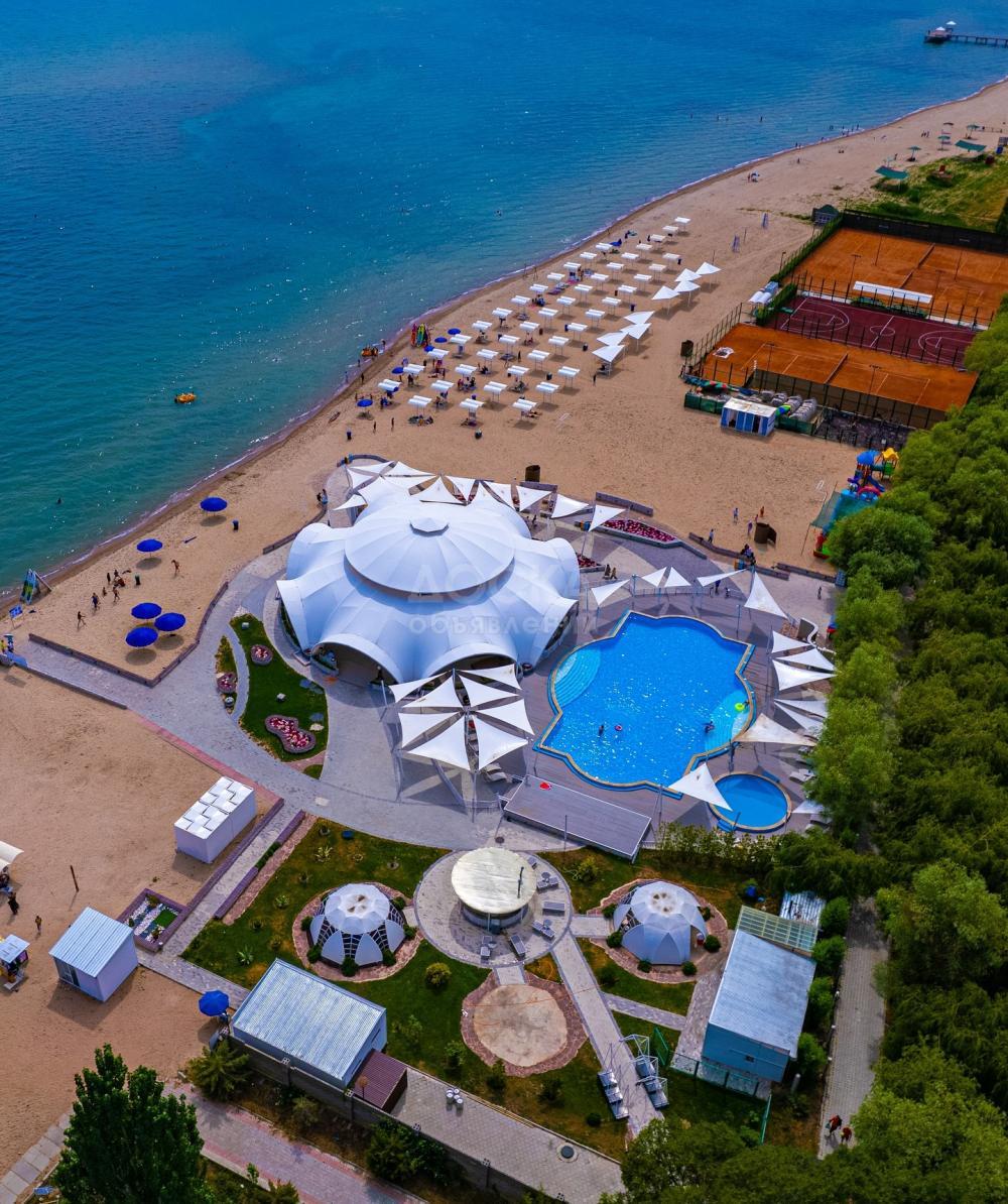 Иссык-куль!Центр отдыха"Каприз"! Предлагаем Вашему вниманию! Комфортабельные 2-4х комнатные люкс номера! Есть всё! Тел.или WhatsApp/Telegram +(996)555 929336.

Стоимость-цена! От 50 до 300 долларов за ВЕСЬ НОМЕР! (независимо от количества проживающих ли