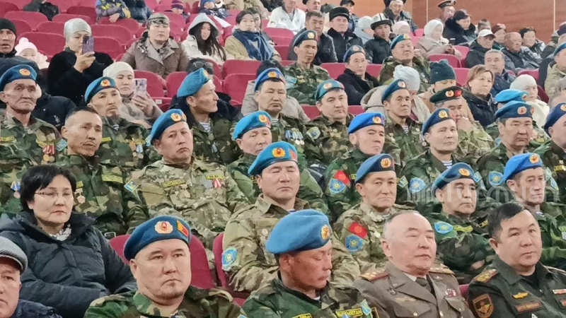 Veterans of peacekeeping operations on Tajik-Afghan border congratulated in Kochkor
