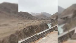 Опасный участок у въезда в Боомское ущелье со стороны Кемина. Видео