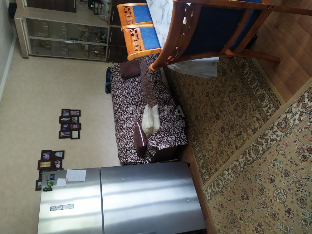 Продаю дом 5-ком. 91кв. м., этаж-1, 9,81-сот., стена саман, ул.Алма-Атинская ( Аламудун ).