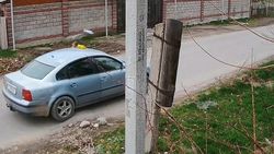 Водитель «Пассата» на ходу выбросил бутылку из окна. Видео