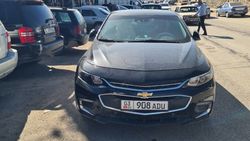 «Шевроле» припарковали на проезжей части в городе Раззаков. Фото