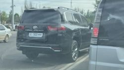 «Крузак 300» выехал на встречку. Фото
