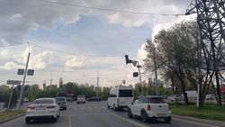 На Чуй—Валиханова не работает светофор, - горожанин