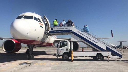 Мы планируем убрать запрет на выезд, если у гражданина задолженность до 50 тыс. сомов, - зампред ГНС Ысабеков &mdash; Tazabek