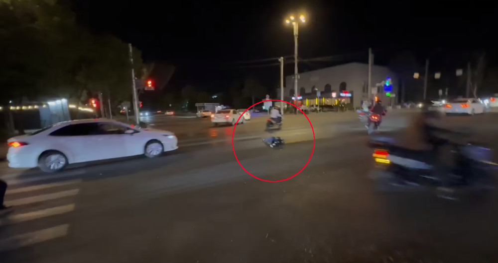 Упавший инспектор УПСМ