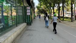 На Манаса-Боконбаева нет стихийной торговли, - мэрия