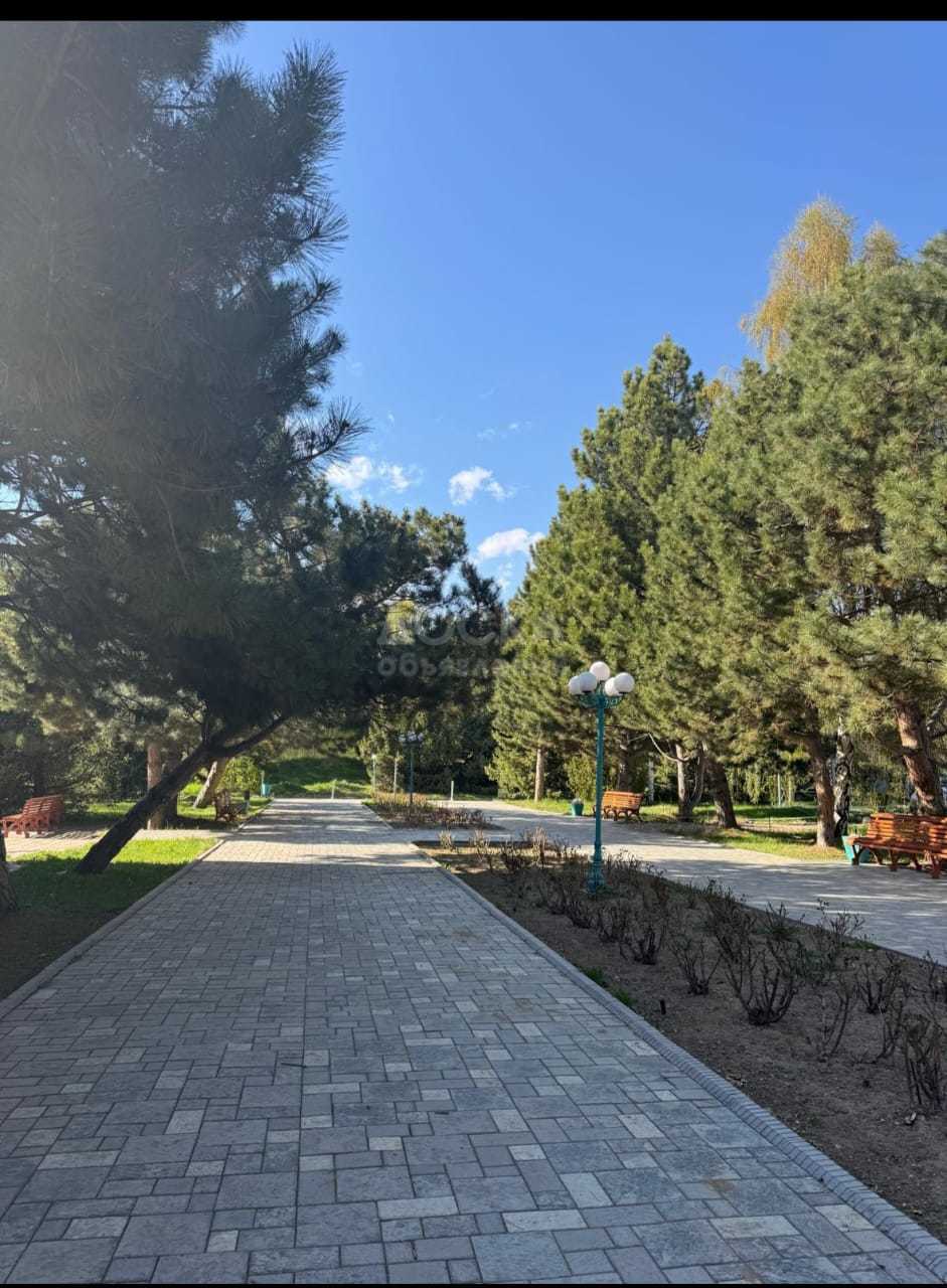 Продаю 1-комнатную квартиру, 32кв. м., этаж - 1/3, с.Кара-Ой в  котеджном поселке Евразия, с. Кара-Ой..