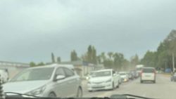 Огромная пробка на въезде в Бишкек. Ответ УПСМ