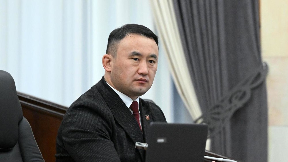 Эрнис Айдаралиев