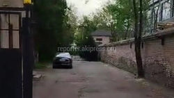 Ворота на бульваре Эркиндик были установлены незаконно, - мэрия Бишкека