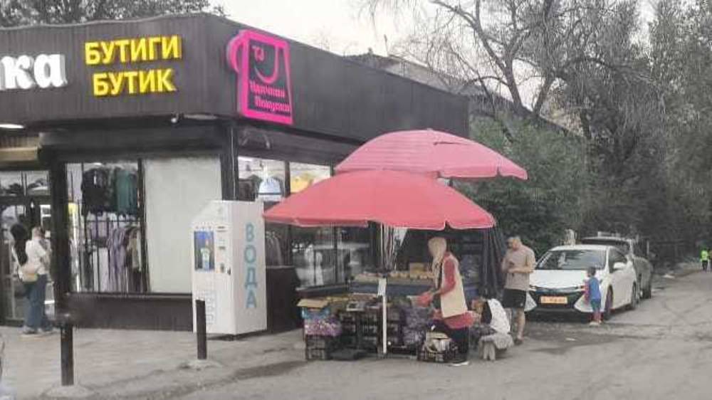 В Ак-Өргө стихийного продавца оштрафовали на 3000 сомов, - мэрия