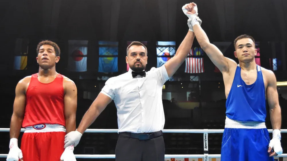 Ихтияр Нишонов