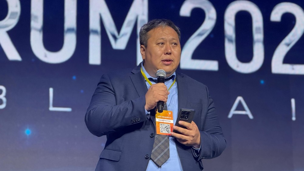 Азис Абакиров