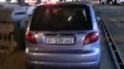 Тротуар в Оше превратили в парковку. Видео
