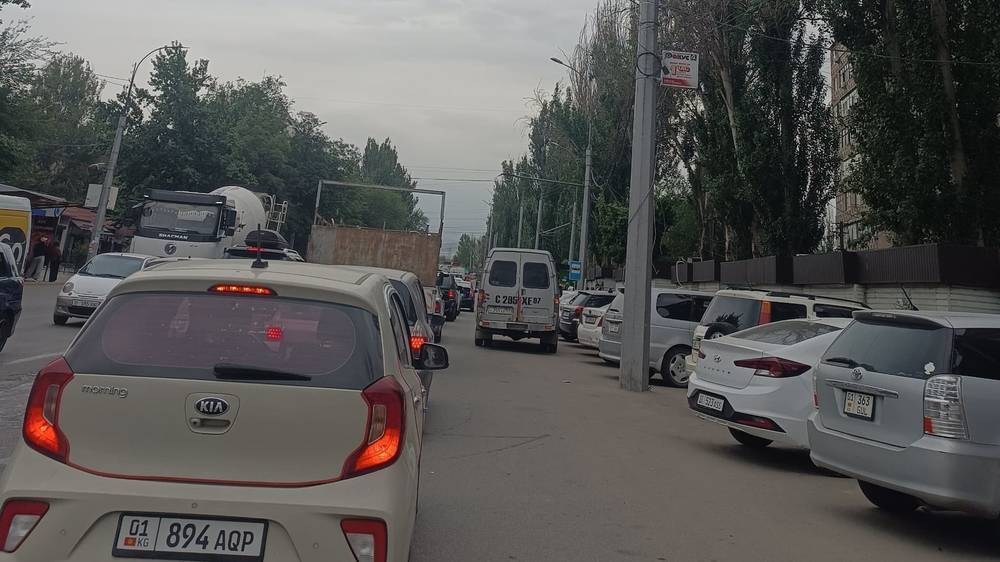 Огромная пробка на улице Ауэзова﻿. Ответ мэрии