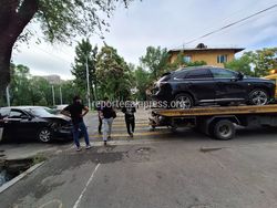ДТП на Айтматова. За рулем были 24-летние молодые люди