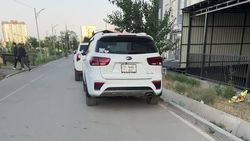 «Достали парковаться на тротуаре», - бишкекчанин просит принять меры