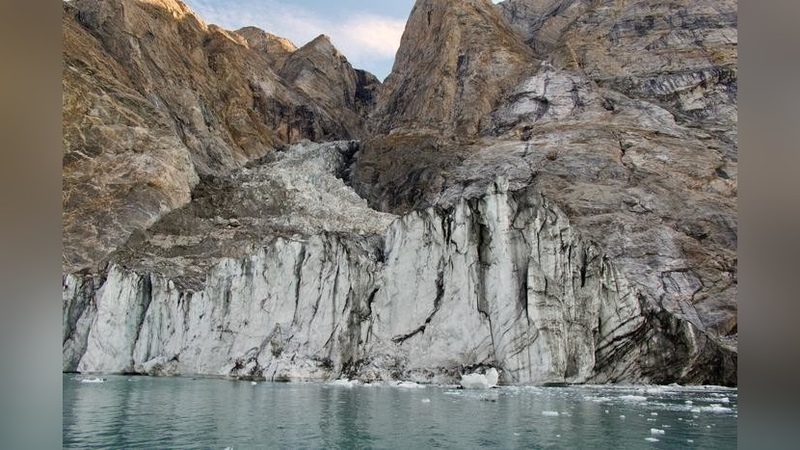 Global tremors in September-October 2023 caused by two mega tsunamis in Greenland that became trapped waves - Oxford study