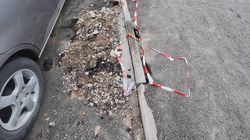 Новый тротуар на Айтматова уже начинают ломать. Фото