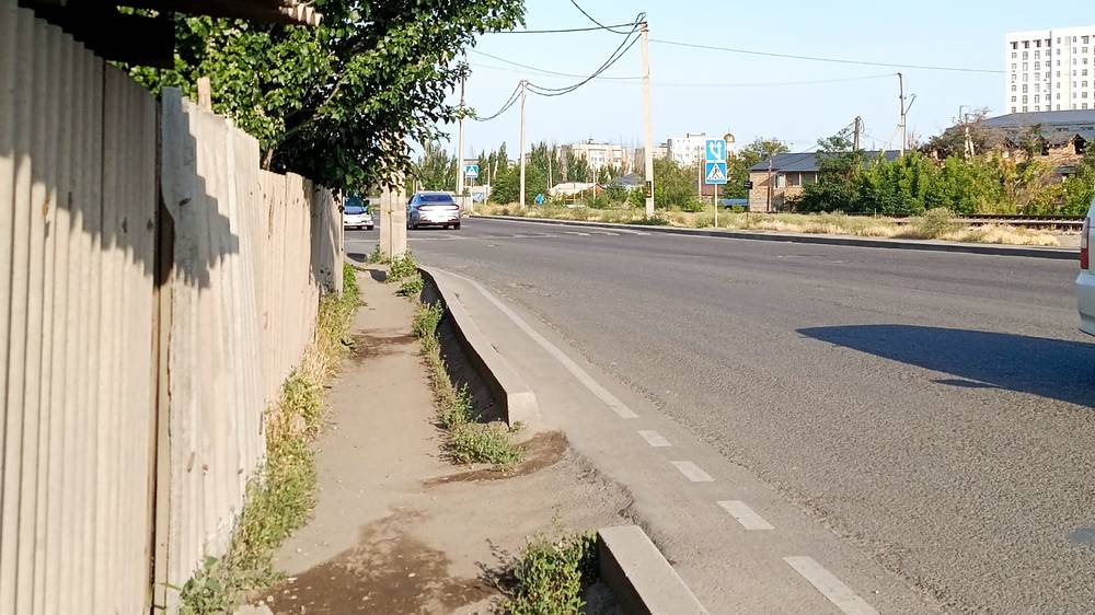 Как выглядит тротуар на Льва Толстого в «Токолдоше». Фото
