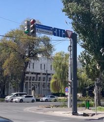 Горожанин просит ввести новые стандарты светофоров. Фото