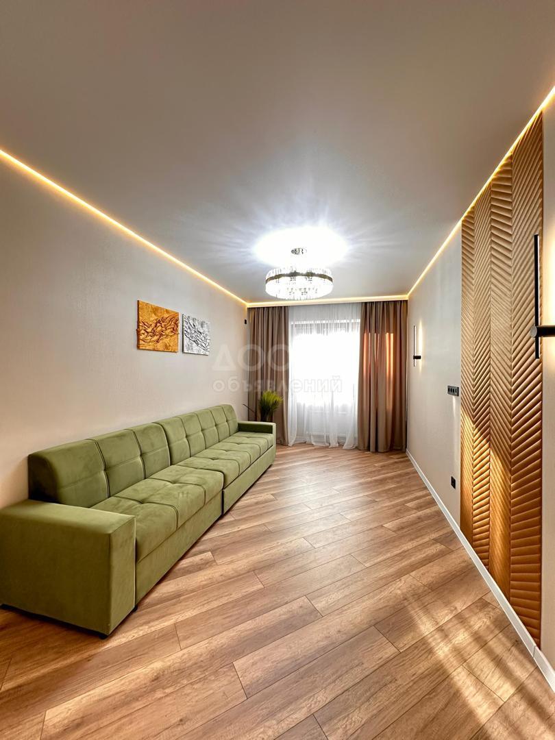 Продаю 3-комнатную квартиру, 97кв. м., этаж - 12/16, ЖК "Крейсер" Байтик Баатыра/ А. Токомбаева, 150000$.