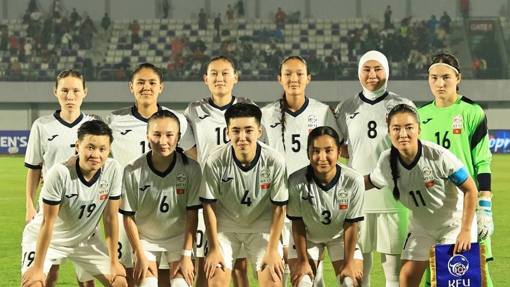 Женская сборная Кыргызстана по футболу