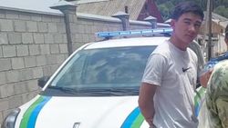 Жители домом в Суусамырском переулке сами отремонтировали прорыв трубы, муниципальная инспекция их оштрафовала. Ответ мэрии Жители домом в Суусамырском переулке сами отремонтировали прорыв трубы, муниципальная инспекция их оштрафовала. Ответ мэрии