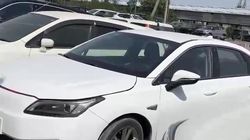Парковка «Аю Гранда» заставлена китайскими авто на продажу. Видео