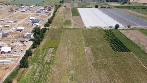 В Бишкеке трансформированы сельхозземли под строительство многоэтажного жилого комплекса