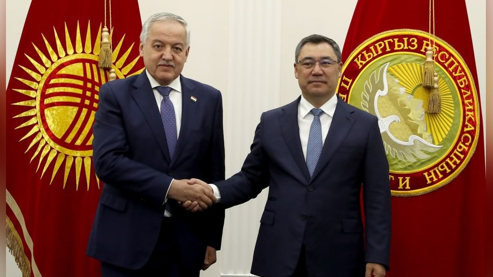 Садыр Жапаров жана Сирожиддин Мухриддин