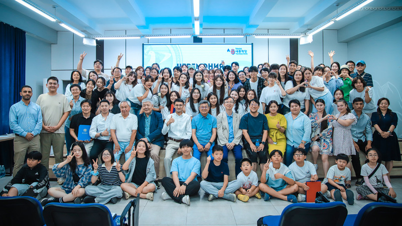 South Korea's largest clinic provides free medical consultations at Salymbekov University