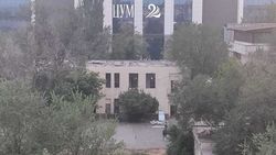 Сносят здание бывшего детсада напротив ЦУМа. Видео горожанина