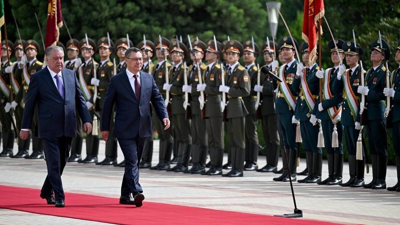 Official welcome ceremony held for President Japarov in Dushanbe