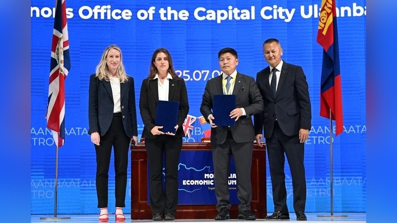 Mayor of Ulaanbaatar signs MoU with UK Export Finance to support metro project