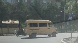 Горожанин просит установить пешеходный светофор на ул.Юнусалиева. Видео