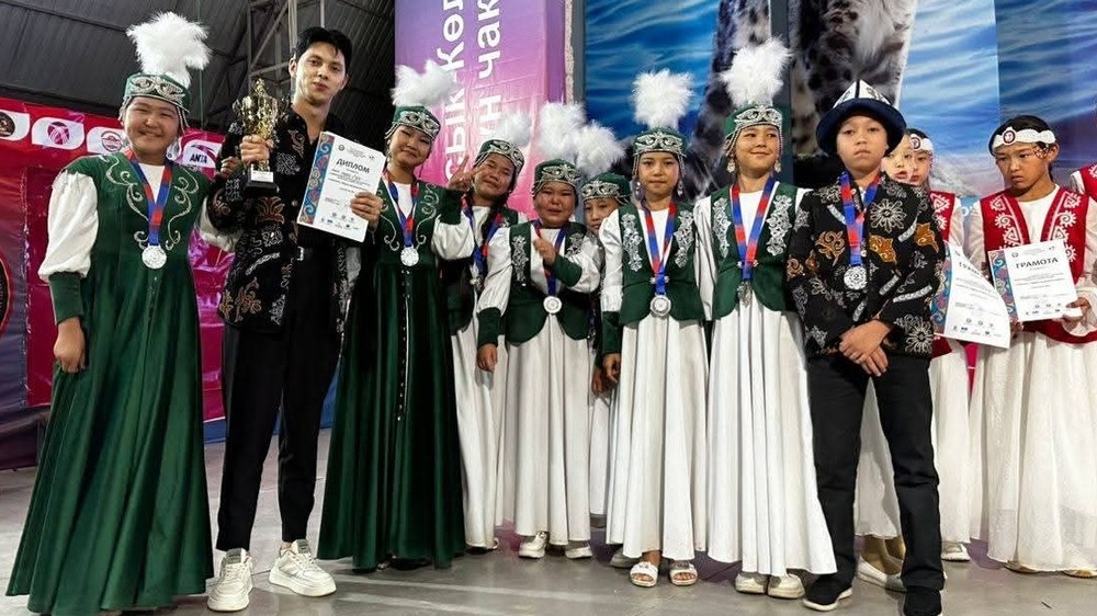 Орыс полицейлері порно Мутантты порно видеолар