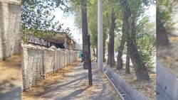 Можно ли убрать старый столбик посреди тротуара по Горького? - горожанин