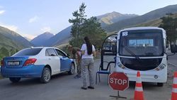 На въезде в парк Ала-Арча с электромобилей берут по 100 сомов, но чеков не дают, - горожанин