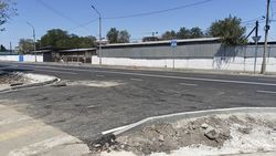 Почему на Льва Толстого после ремонта убрали светофор и пешеходный переход на пересечении с Фатьянова? Фото горожанина