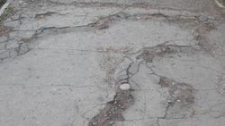 Как выглядит тротуар в 6 мкр? Ответ мэрии Как выглядит тротуар в 6 мкр? Ответ мэрии