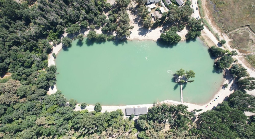 Карагачевая роща, Комсомольское озеро