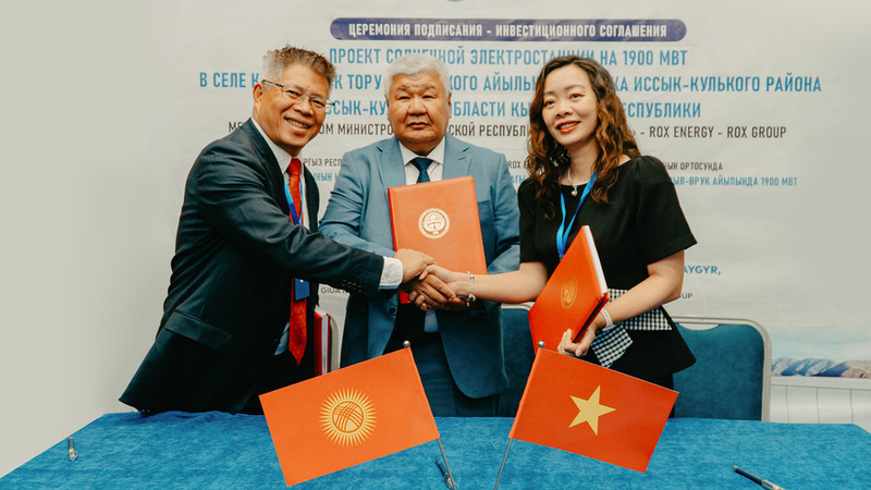 Cabinet of Ministers signs investment agreement with RECA LLC - Rox Energy Global on solar energy project with capacity of up to 1,900 MW