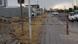 На Льва Толстого до сих пор не открыли тротуар